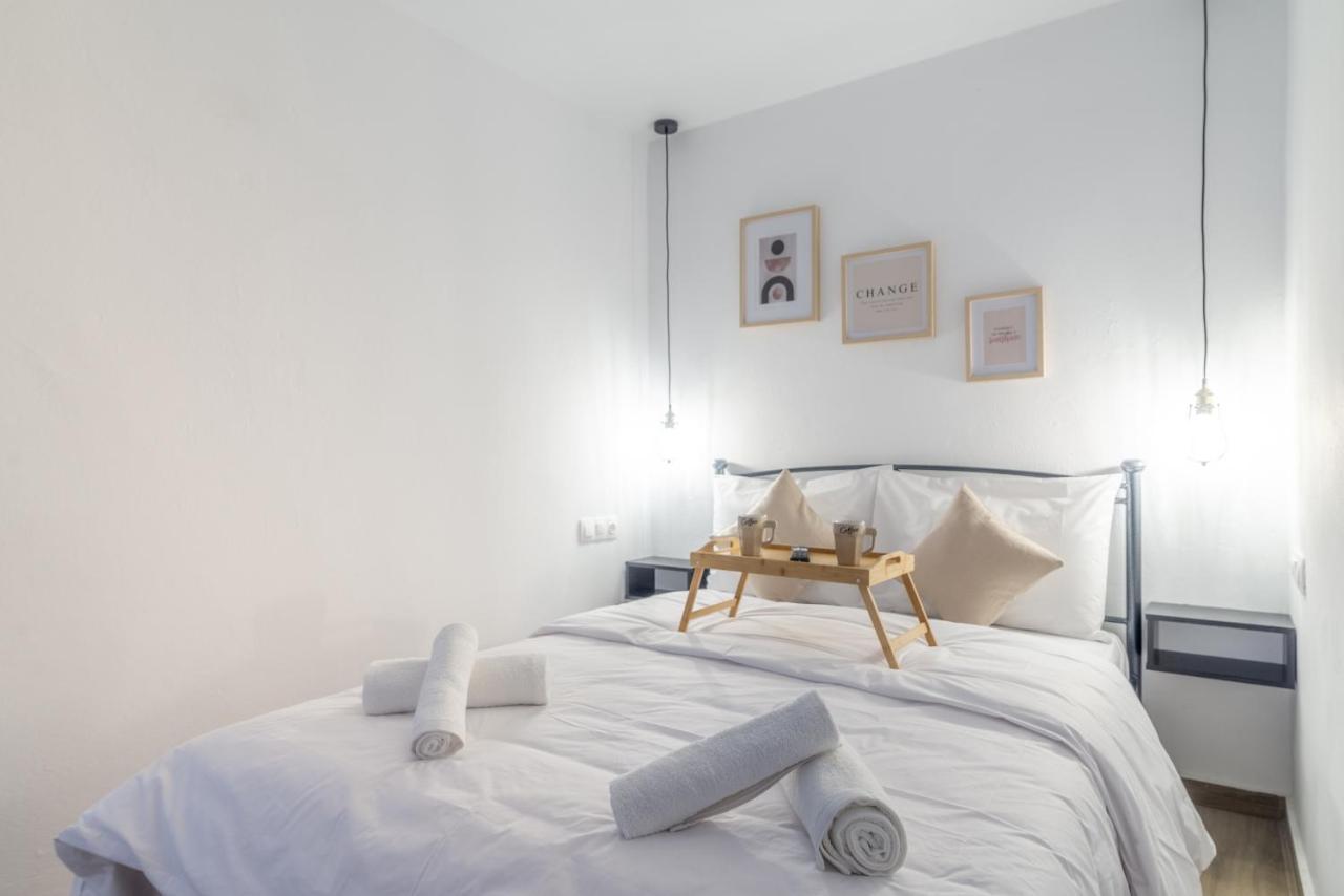 Elegant Apartment For Friends & Couples 伊拉克利翁 外观 照片