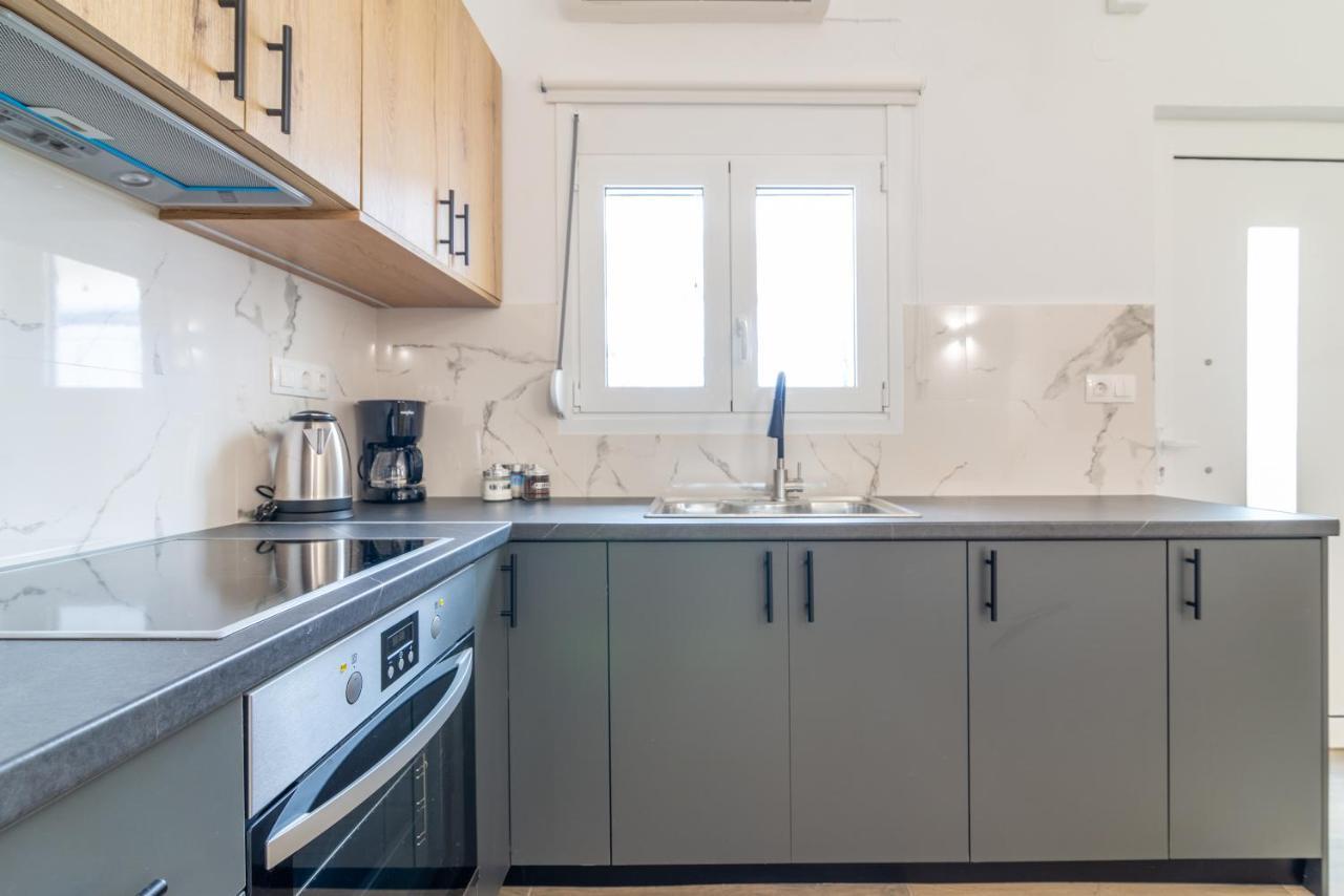 Elegant Apartment For Friends & Couples 伊拉克利翁 外观 照片
